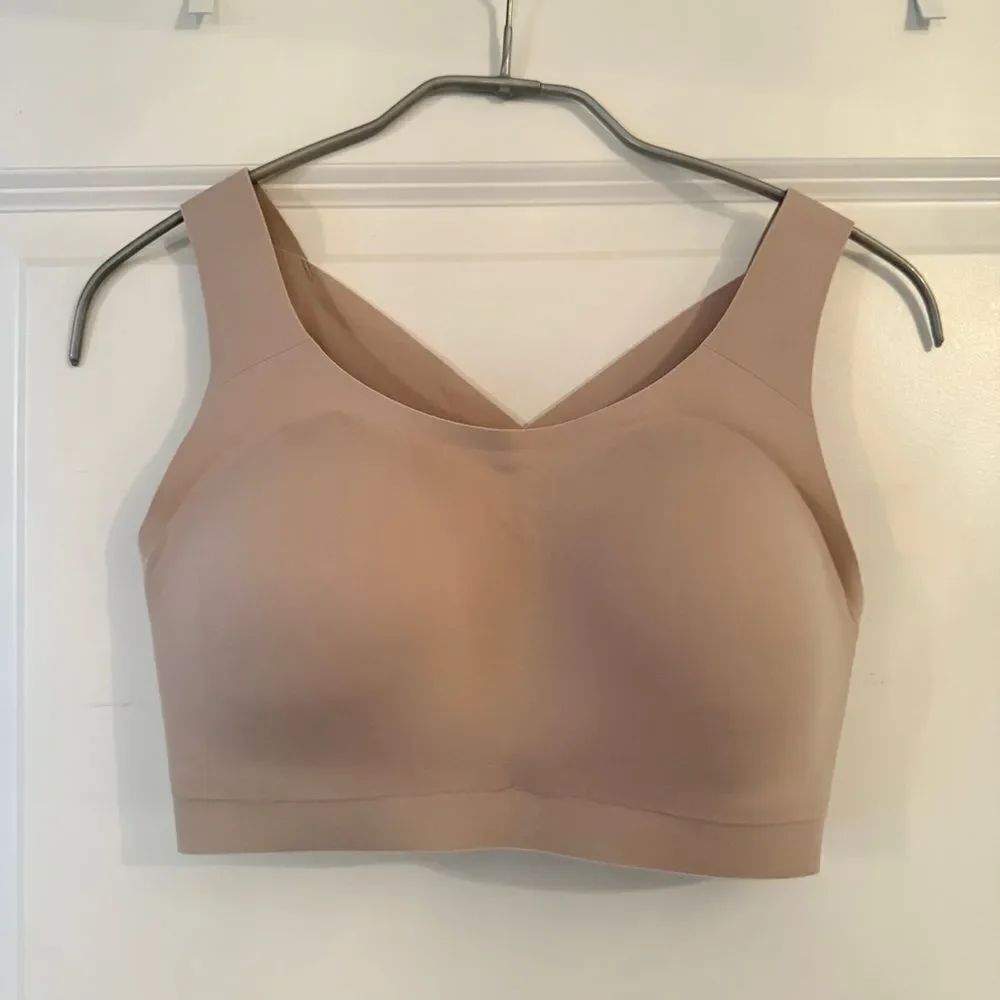 Lululemon Enlite Sports Bra